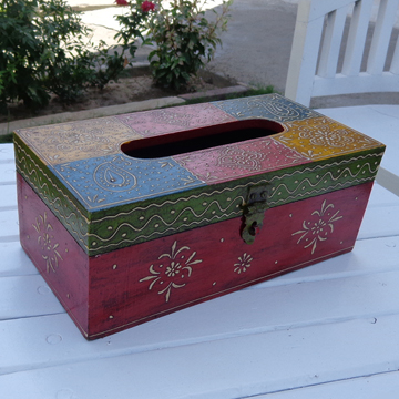 PAINTED TISSUE BOX